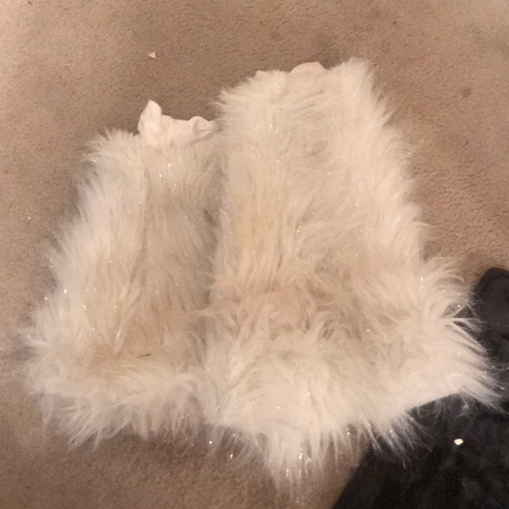 White and silver rave fluffies